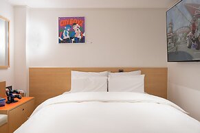 Anook Hotel Guri