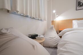 Anook Hotel Guri