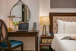 Gloud Hotel