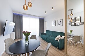 Bastion Wałowa by Q4Apartments