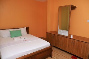 Le Mach Apartments