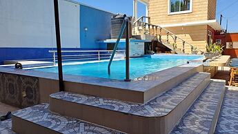 Le Mach Apartments
