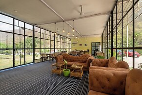 The Ayali Riverside Resort By Alivaa
