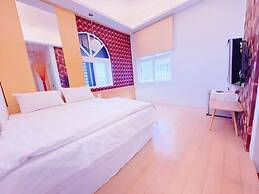 Sea Month Bed and Breakfast