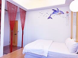 Sea Month Bed and Breakfast