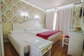 Porto Eda Hotel