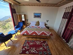 Hill View Retreat