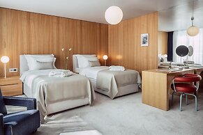 Met Boutique Hotel