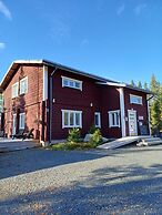Iisakki Village