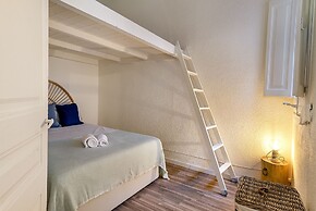 Aragó Suites