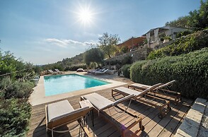 Azalo Country House