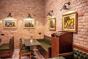 Tin Suites