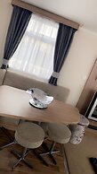 Remarkable 3-bed Caravan, Direct Beach Access