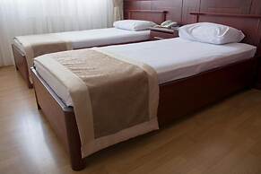 Hotel King