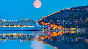 VİVA BEACH HOTEL