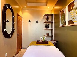 URBAN PARK SUITES HOTEL