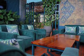 URBAN PARK SUITES HOTEL