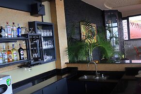 URBAN PARK SUITES HOTEL