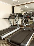 URBAN PARK SUITES HOTEL