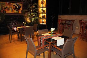 URBAN PARK SUITES HOTEL