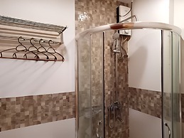 Dy Heritage Suites