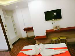 Dy Heritage Suites