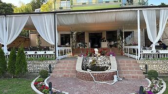 Hayat Hotel Ltd