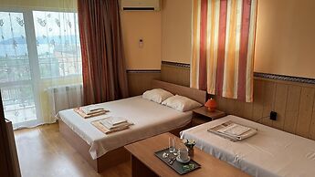 Hayat Hotel Ltd