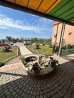Hayat Hotel Ltd