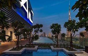 Gorgeous 2 Br in Paramount
