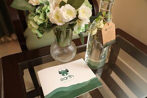 Earth Hotels