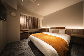 R Hotel Namba South
