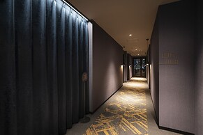 R Hotel Namba South