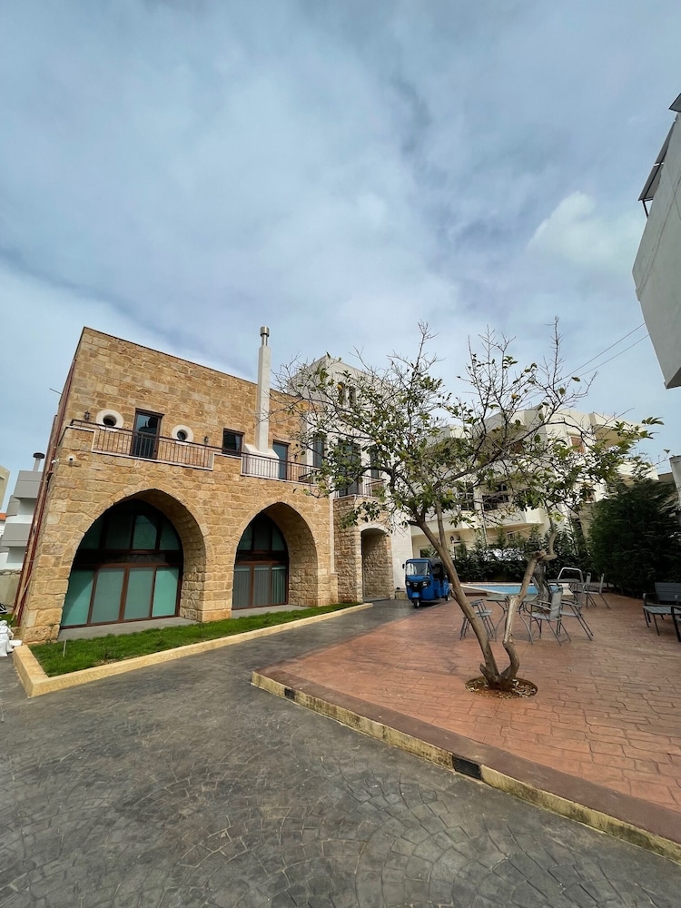 Beit Laure