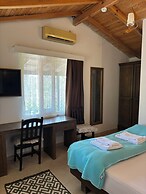 Assos Gül pansiyon