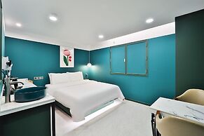 Busan Seomyeon YTT Hotel