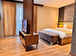 INN PORT HOTEL