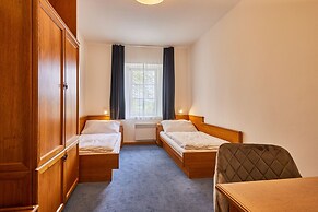 Hotel AURI