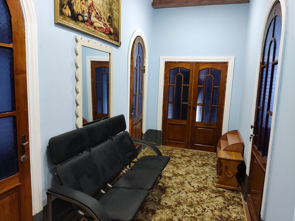 Goziyon Hostel