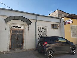 Goziyon Hostel