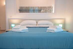 Rocciola Home