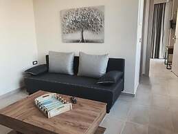 King Crimson Luxury Apartments
