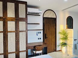 Lotus Home Cafe