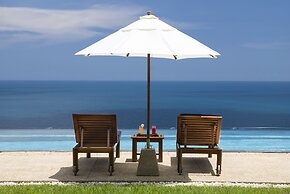 Villa Aye