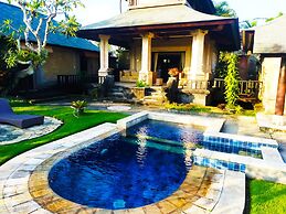 3BR Villa Queen With Stunning Rice Field