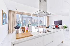 Stylish 2BR on Bluewaters Island