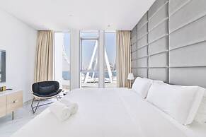 Stylish 2BR on Bluewaters Island