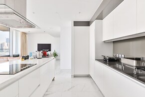 Stylish 2BR on Bluewaters Island