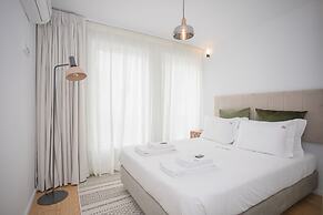 Liiiving - Modern & Glam Apartment J