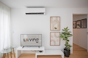 Liiiving - Modern & Glam Apartment J